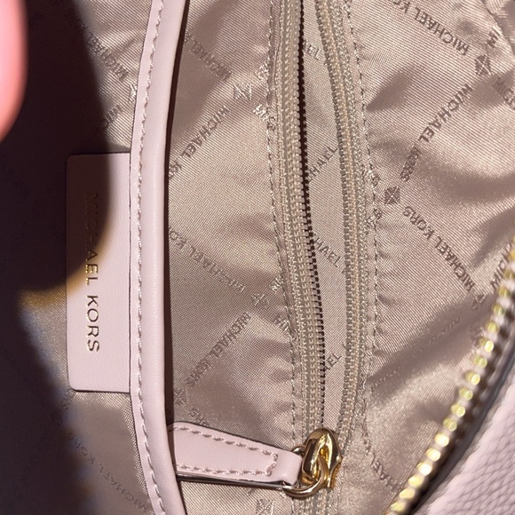 Michael Kors pink and white backpack - Picture 3 of 3